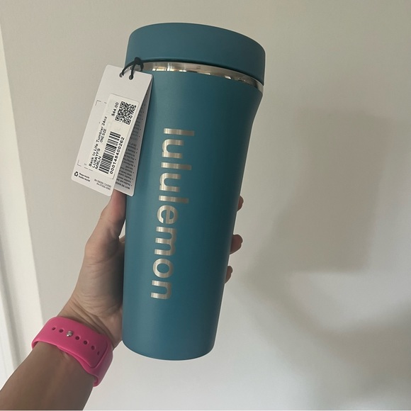 NWT Lululemon Back to Life Tumbler 24oz MARLIN MRLN - Picture 5 of 10